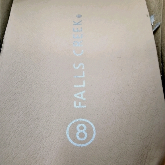 Falls Creek Women's 8 Slip-On Basket Weave Flats - Picture 10 of 14